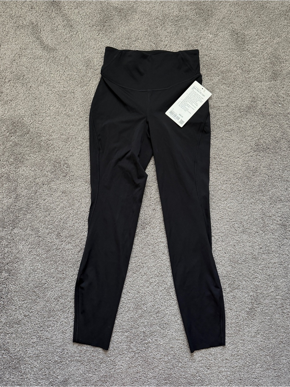 Discontinued Lululemon Base Pace High-Rise Tight 25" Black Size 4 NWT